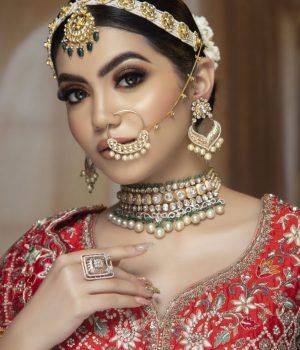 Pooja-khattar-makeup3